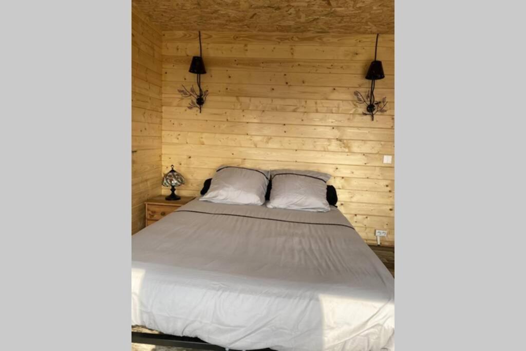Charmant Chalet Pour 2 Personnes Spa Prive Massillargues-Attuech Exterior foto